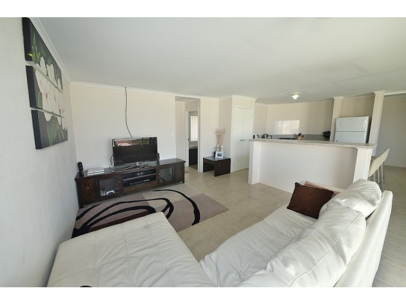 38 Tussock Elbow, Banksia Grove WA 6031