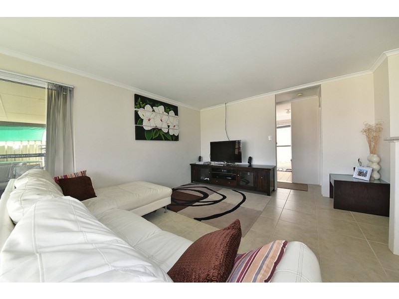 38 Tussock Elbow, Banksia Grove WA 6031