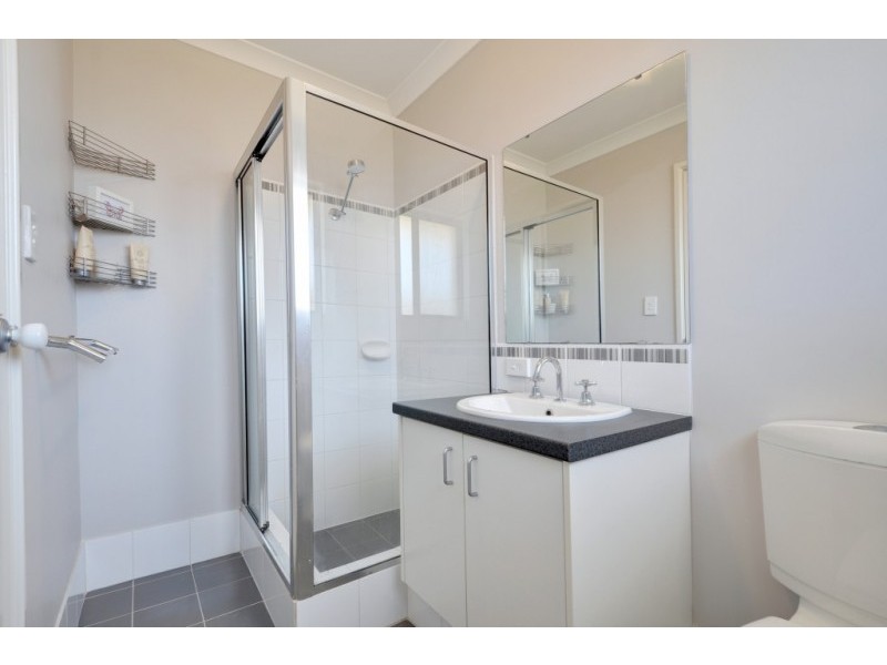 21 Redington Drive, Butler WA 6036