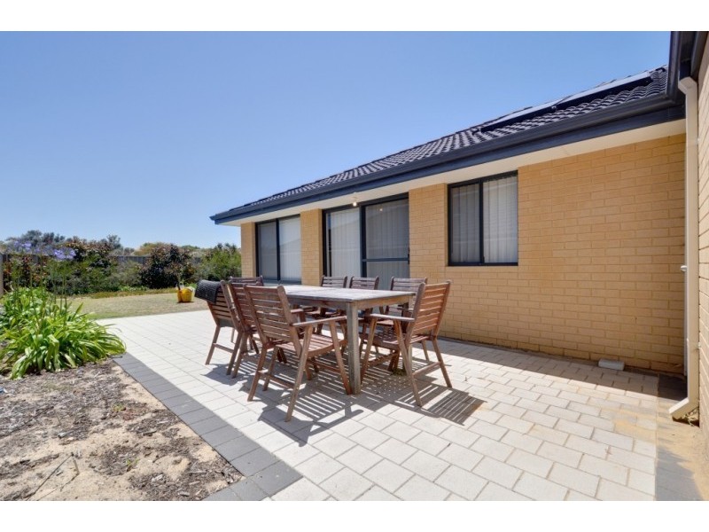 21 Redington Drive, Butler WA 6036