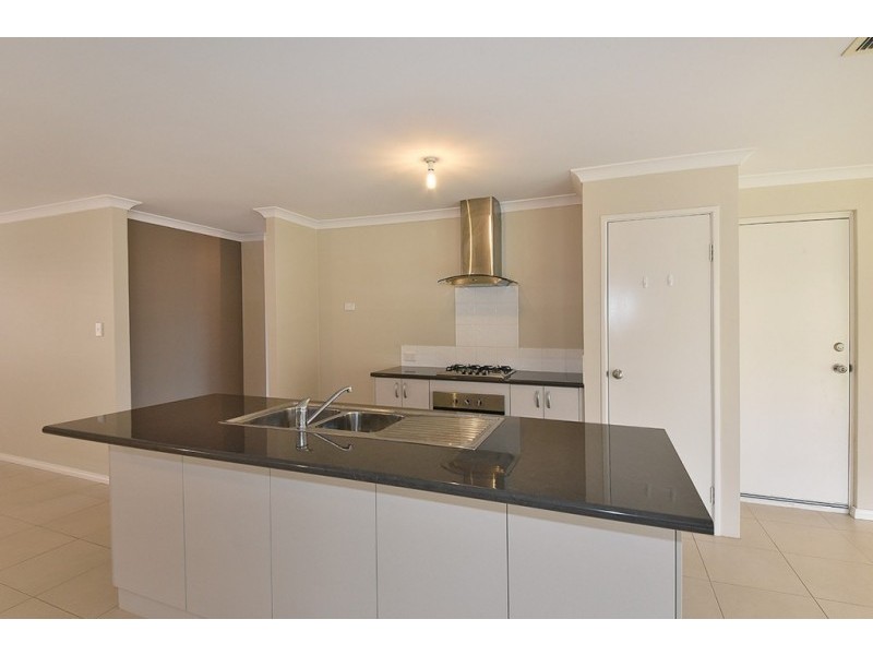 8 Cudjoe Way, Butler WA 6036