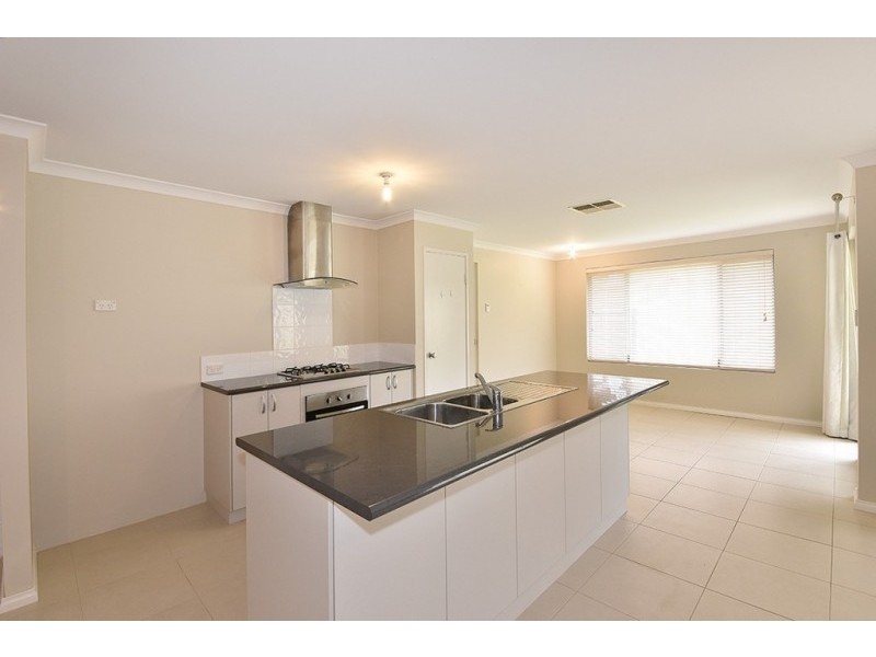 8 Cudjoe Way, Butler WA 6036