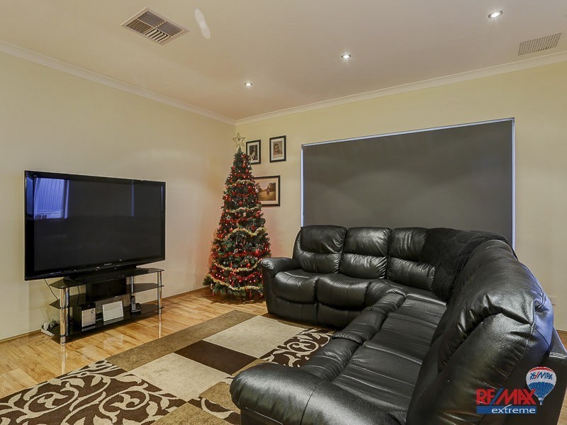 8 Sanmaria Way, Alkimos WA 6038