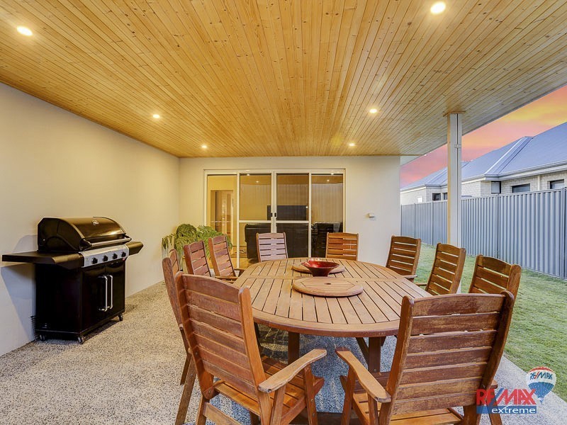 8 Sanmaria Way, Alkimos WA 6038