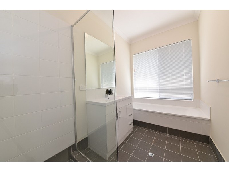 4B Garrick Way, Balga WA 6061