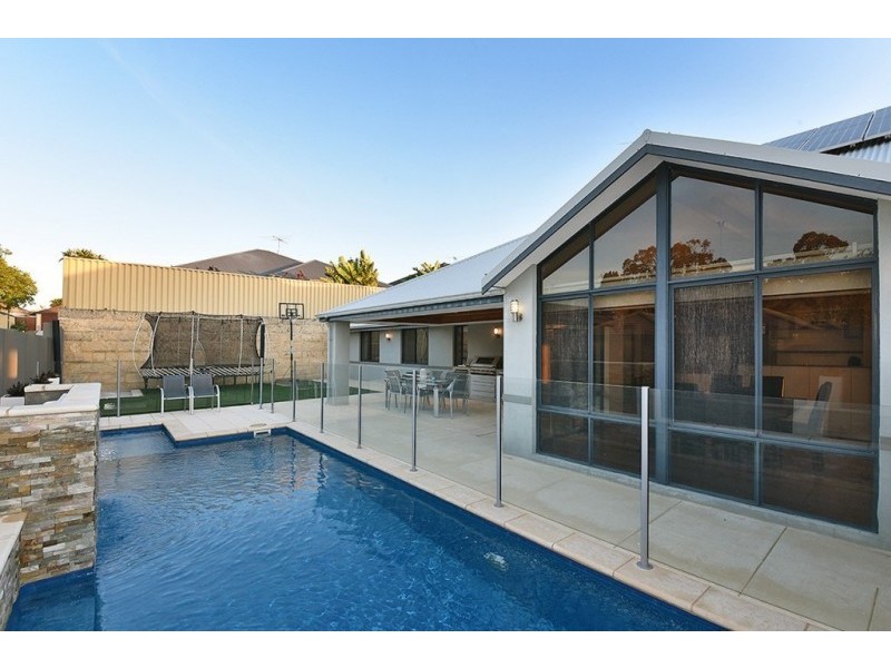 5 Ferrari Approach, Ashby WA 6065