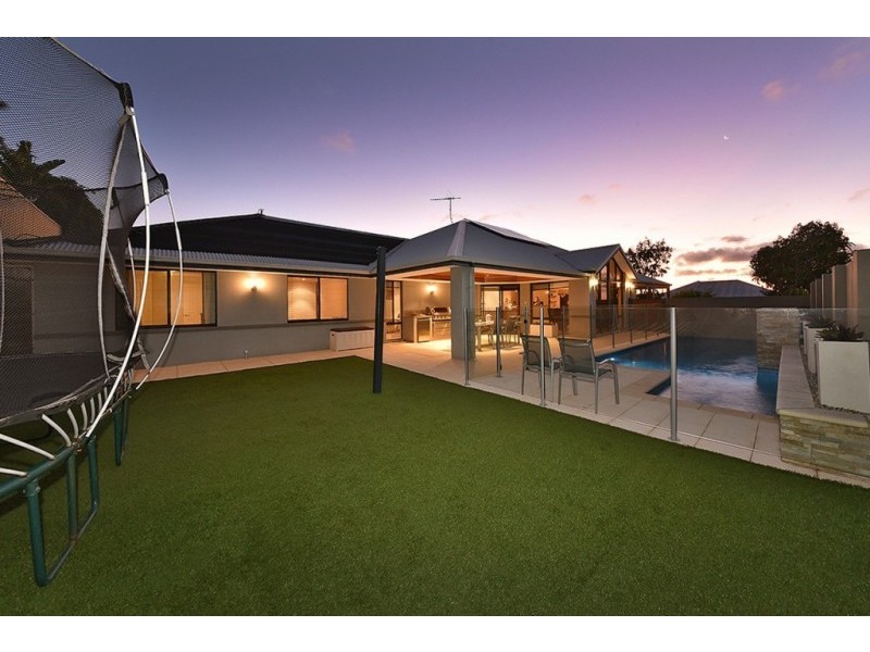 5 Ferrari Approach, Ashby WA 6065