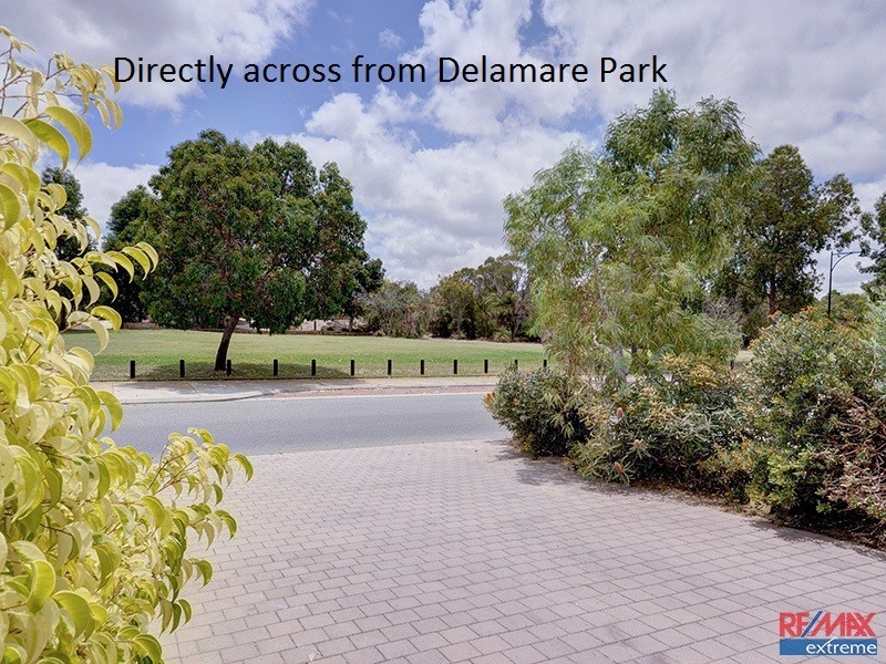 22 Nambi Parkway, Banksia Grove WA 6031