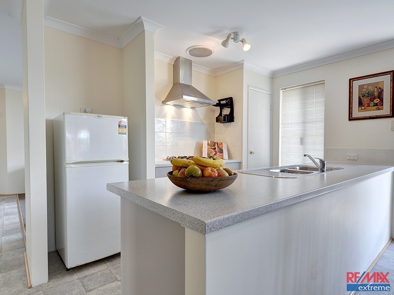 22 Nambi Parkway, Banksia Grove WA 6031