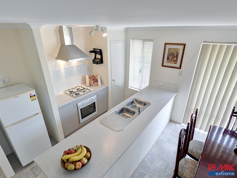 22 Nambi Parkway, Banksia Grove WA 6031