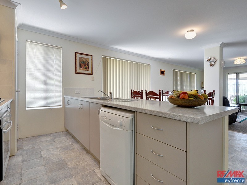 22 Nambi Parkway, Banksia Grove WA 6031