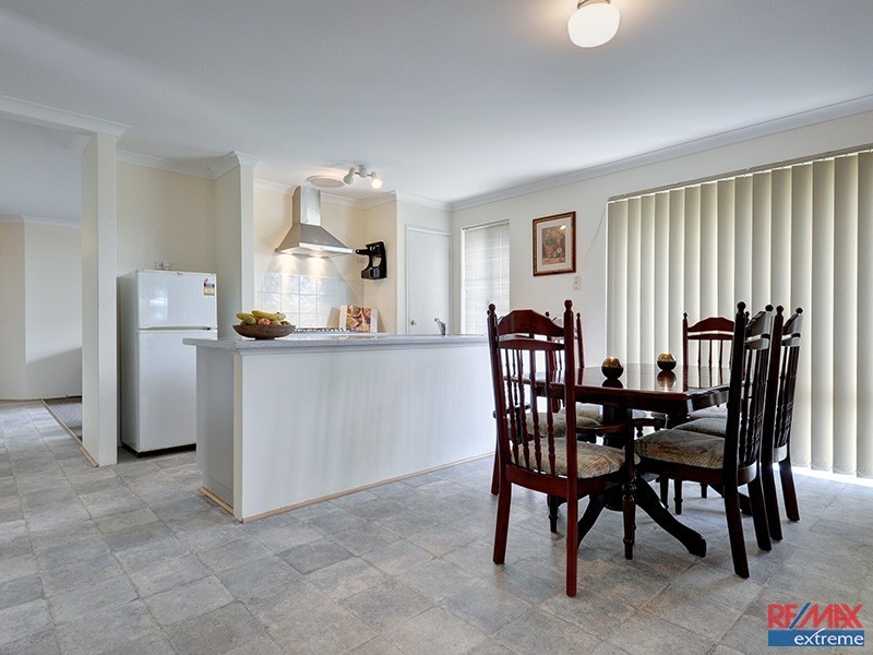 22 Nambi Parkway, Banksia Grove WA 6031