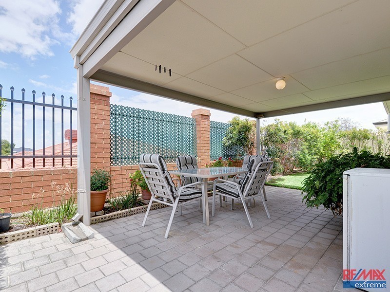 22 Nambi Parkway, Banksia Grove WA 6031