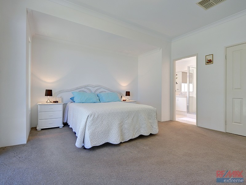 31 Barcelona Terrace, Hocking WA 6065