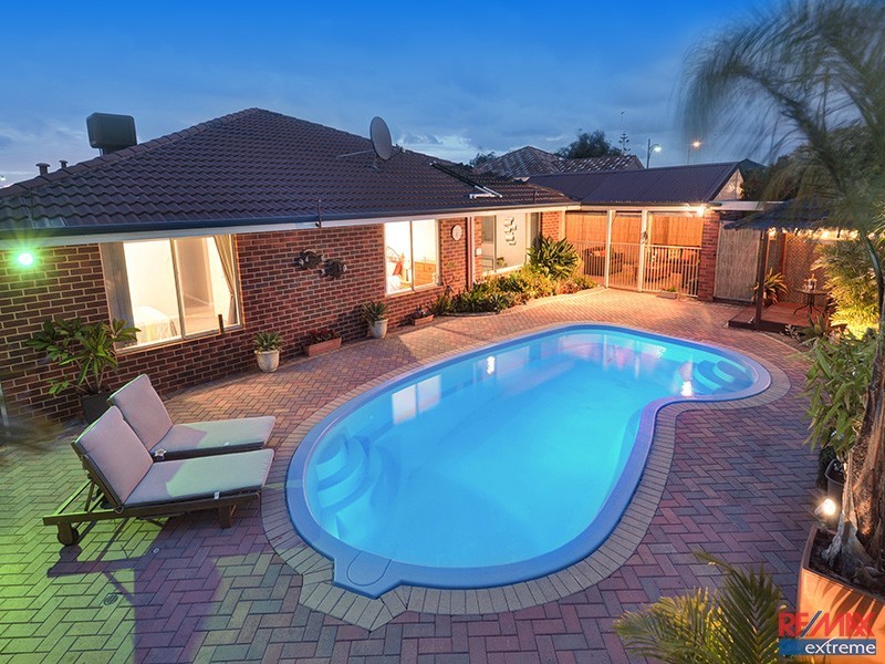 200 Delgado Parade, Iluka WA 6028