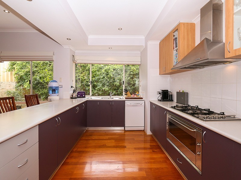 22 Ammanford Crescent, Butler WA 6036