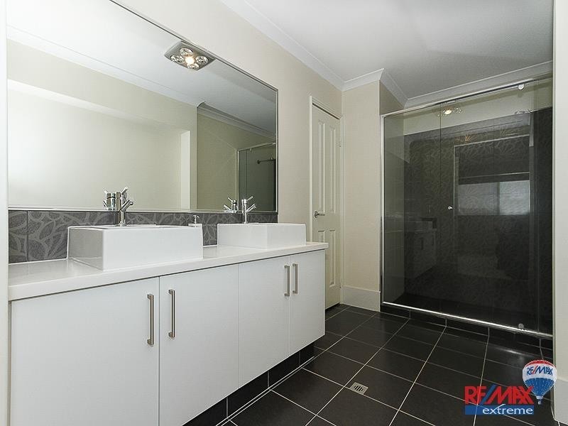 3 Blackpool Promenade, Iluka WA 6028