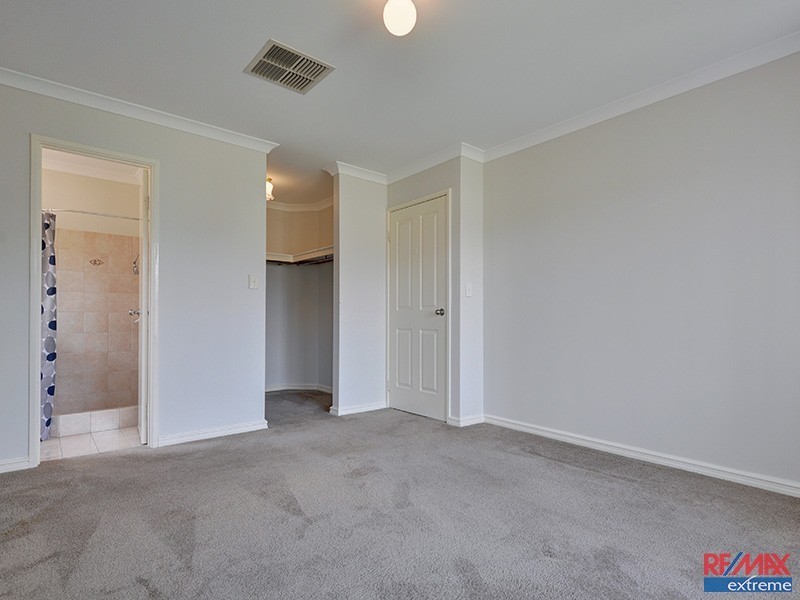 5 Indiana Way, Hocking WA 6065