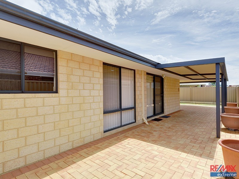 5 Indiana Way, Hocking WA 6065