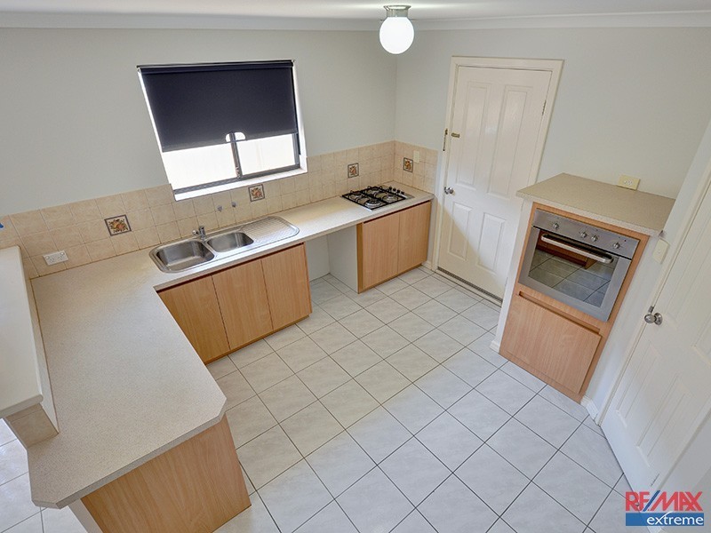 5 Indiana Way, Hocking WA 6065