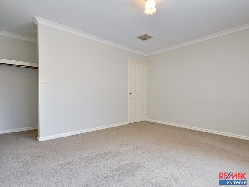 5 Indiana Way, Hocking WA 6065