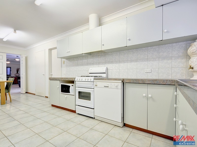 20 Sailfish Close, Beldon WA 6027