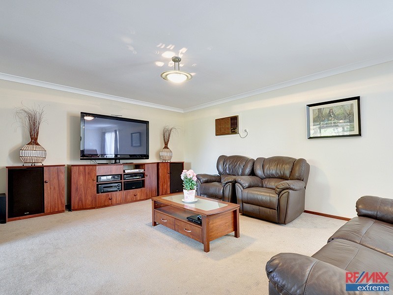 20 Sailfish Close, Beldon WA 6027