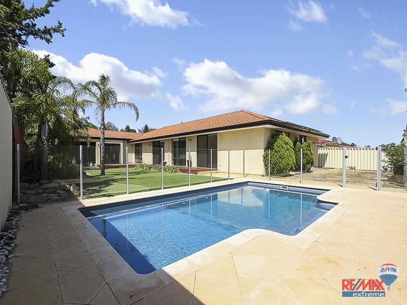 462 Shenton Avenue, Iluka WA 6028