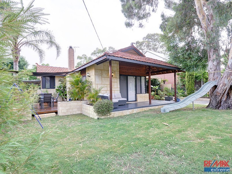 127 Pascoe Street, Karrinyup WA 6018