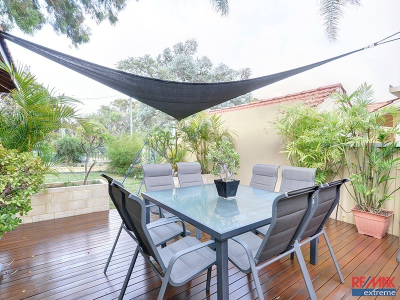 127 Pascoe Street, Karrinyup WA 6018