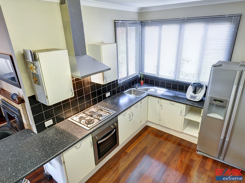 127 Pascoe Street, Karrinyup WA 6018