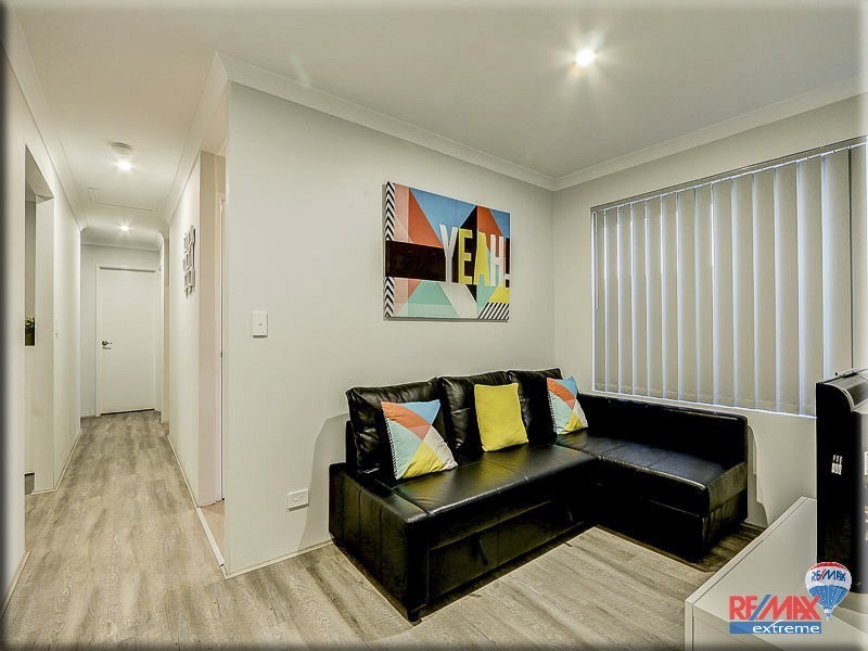 8 Minoan Way, Alkimos WA 6038