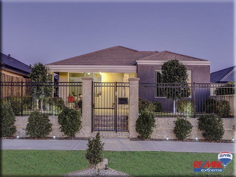 34 Amersham Crescent, Butler WA 6036