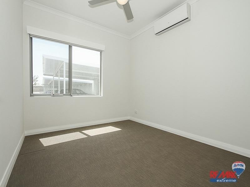 25/2 Royston Link, Butler WA 6036