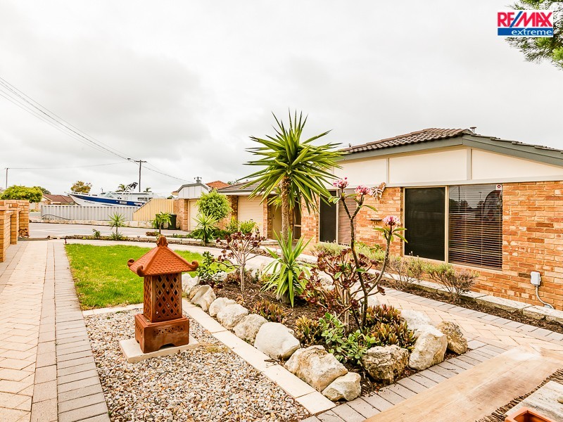 61 Oakover Way, Heathridge WA 6027