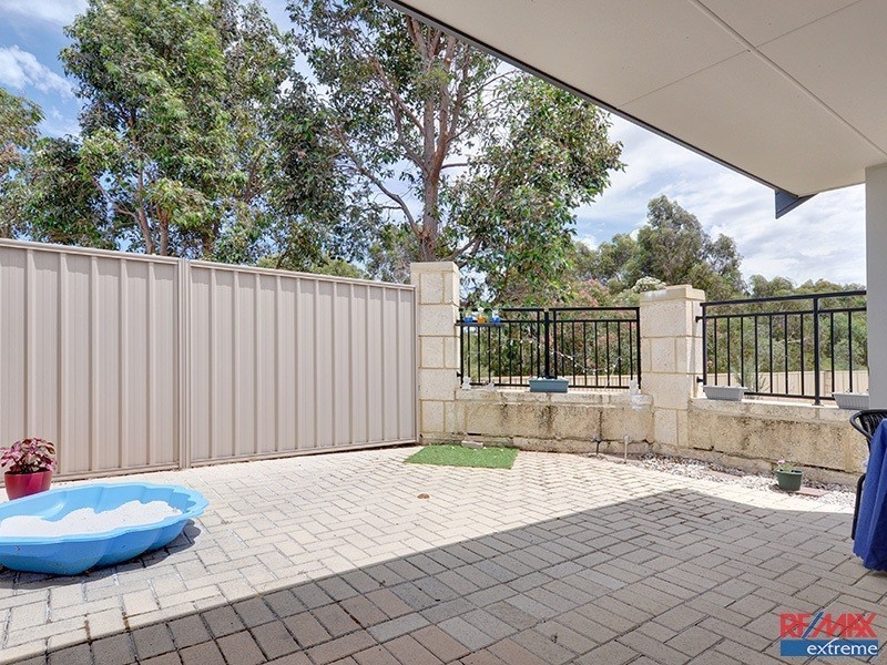 20/15 Crosthwait Circle, Tapping WA 6065