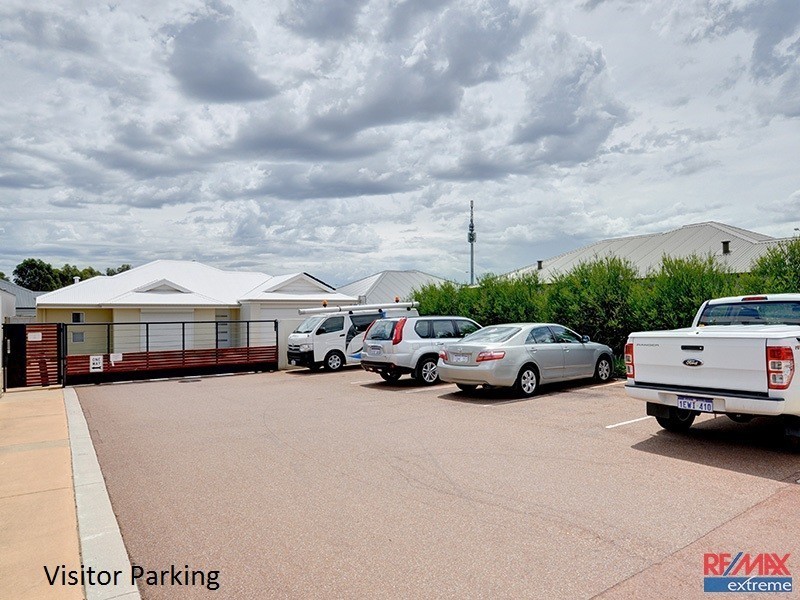 20/15 Crosthwait Circle, Tapping WA 6065