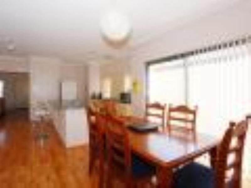 17 Tollesbury, Butler WA 6036