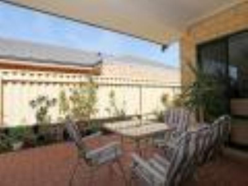 17 Tollesbury, Butler WA 6036