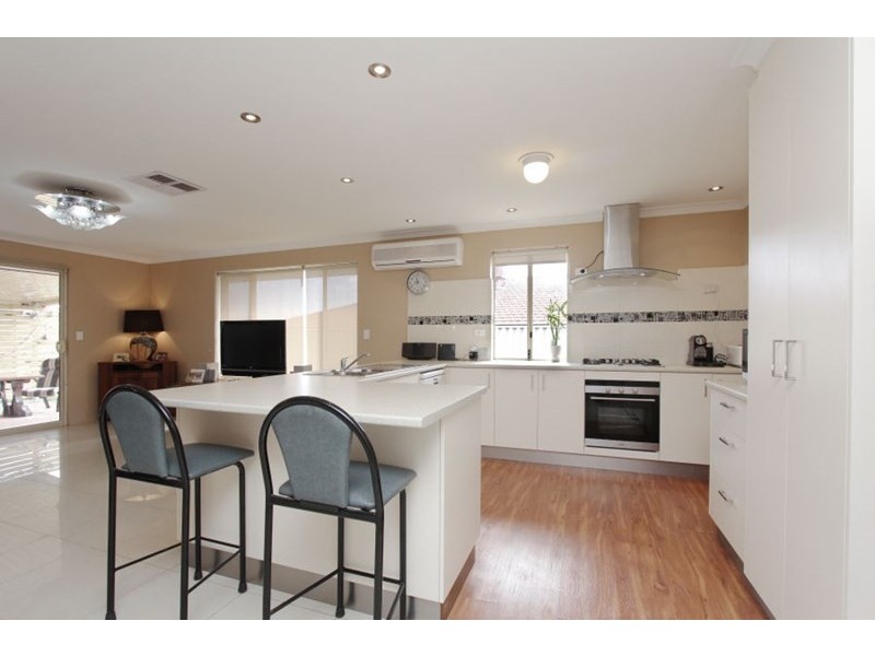 43 Crabtree Street, Alexander Heights WA 6064