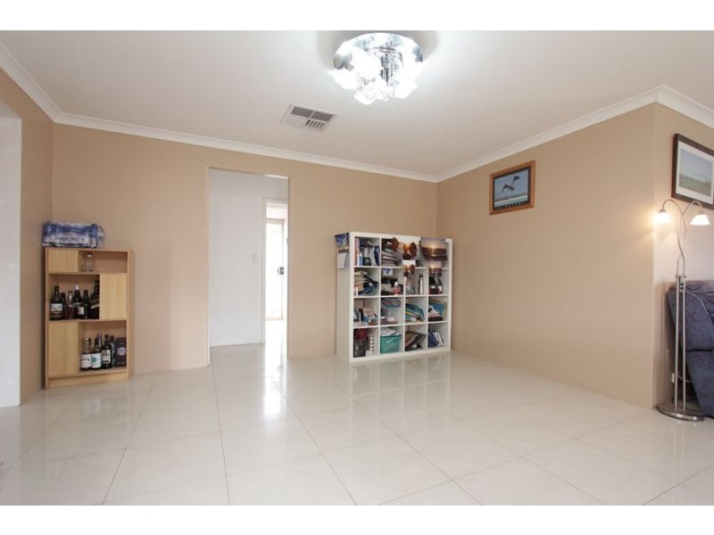 43 Crabtree Street, Alexander Heights WA 6064