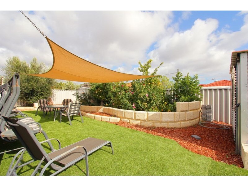 43 Crabtree Street, Alexander Heights WA 6064