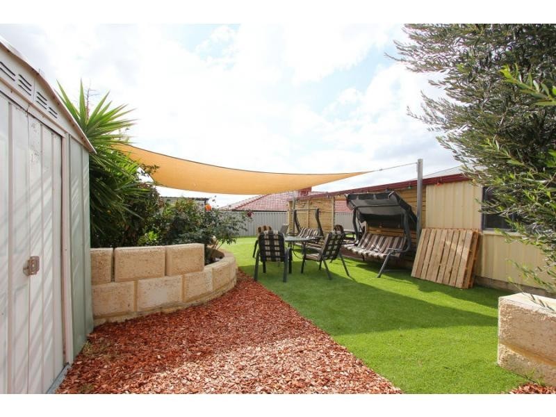 43 Crabtree Street, Alexander Heights WA 6064