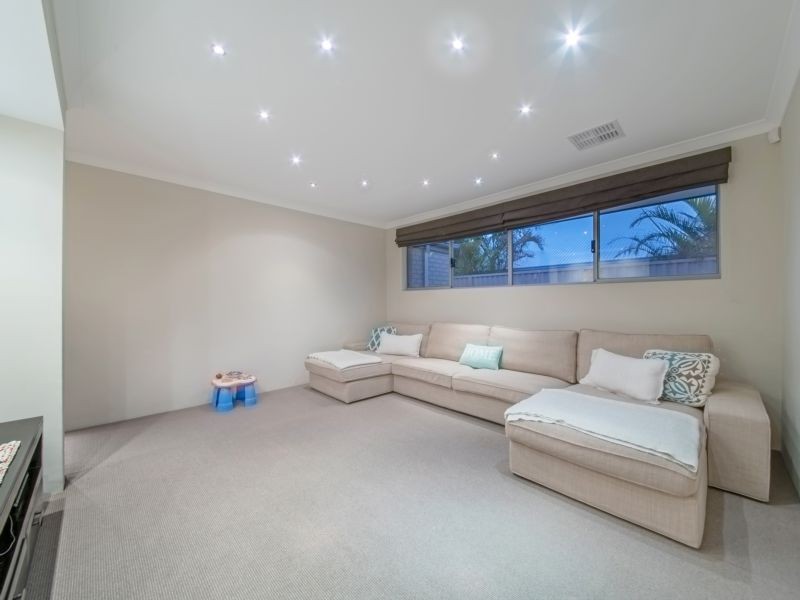 2 Impington Road, Butler WA 6036