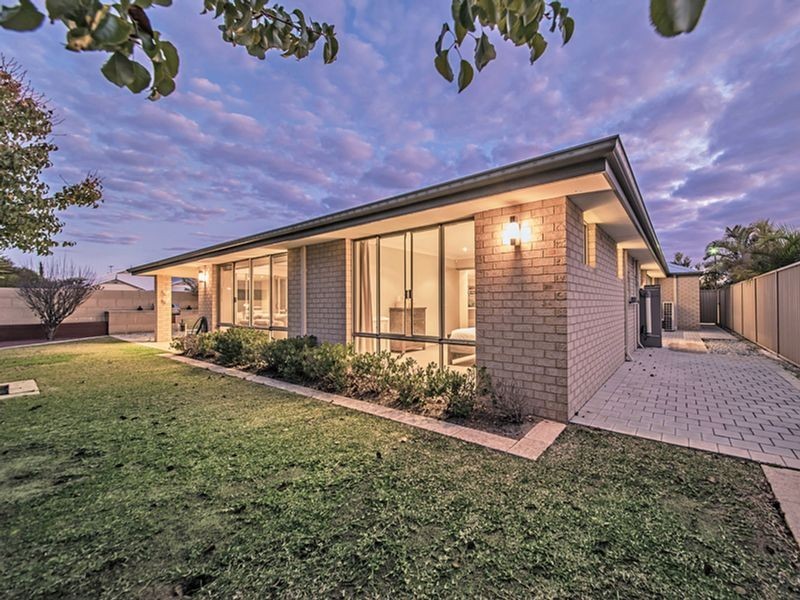 2 Impington Road, Butler WA 6036