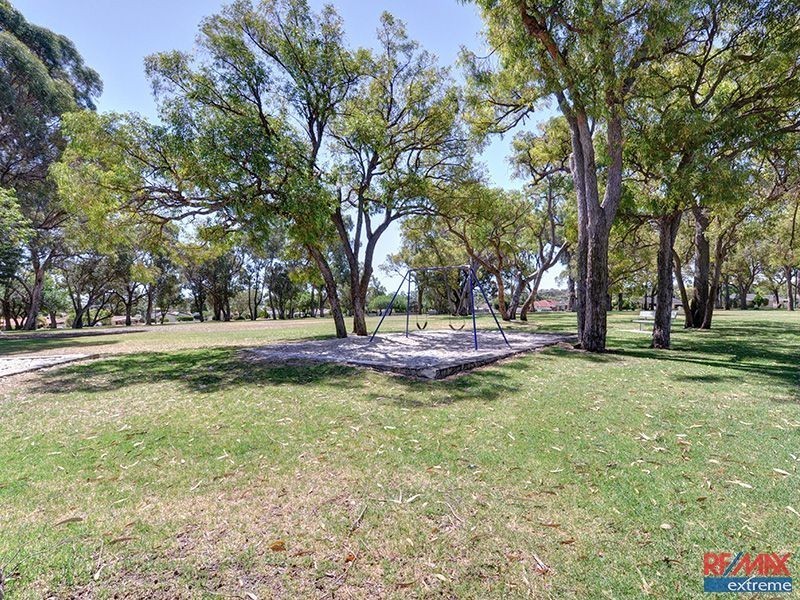 8 Waidup Street, Wanneroo WA 6065