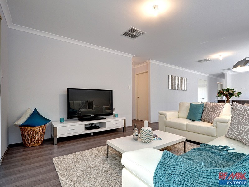 33 Eastwall Parkway, Butler WA 6036