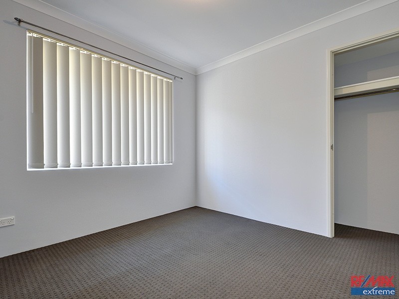 33 Eastwall Parkway, Butler WA 6036