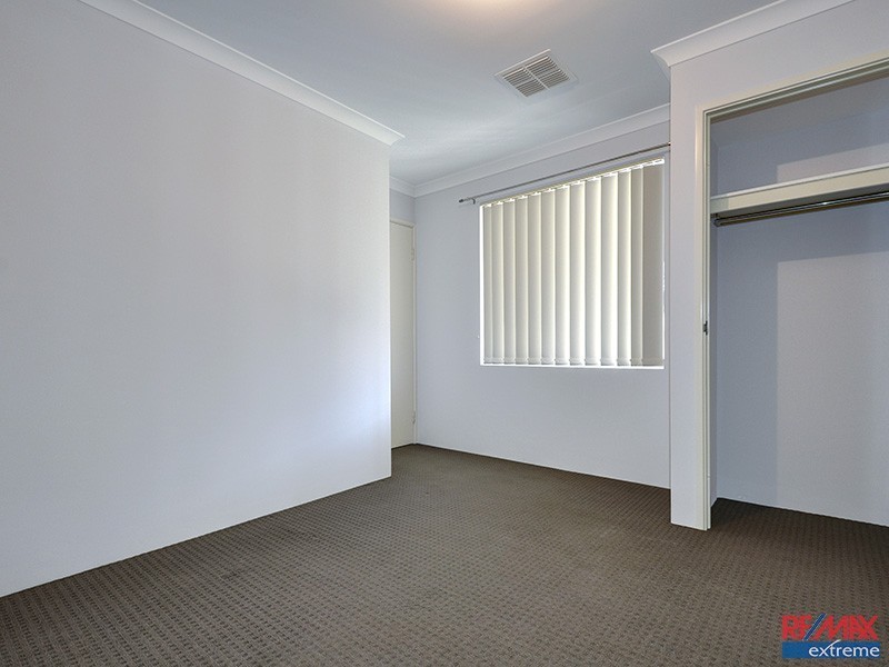 33 Eastwall Parkway, Butler WA 6036