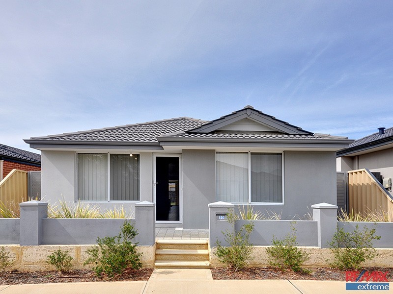 33 Eastwall Parkway, Butler WA 6036